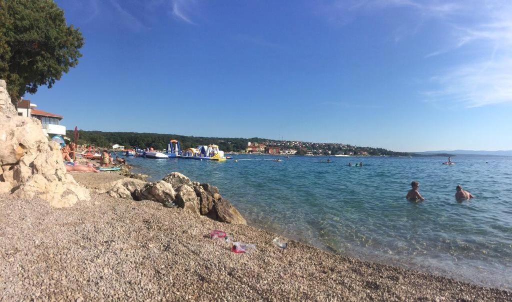 2A Partment Rukavina Apartman Njivice Kültér fotó